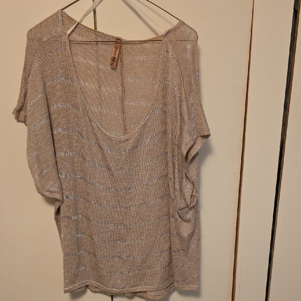 Elegant Beige Knit Blouse